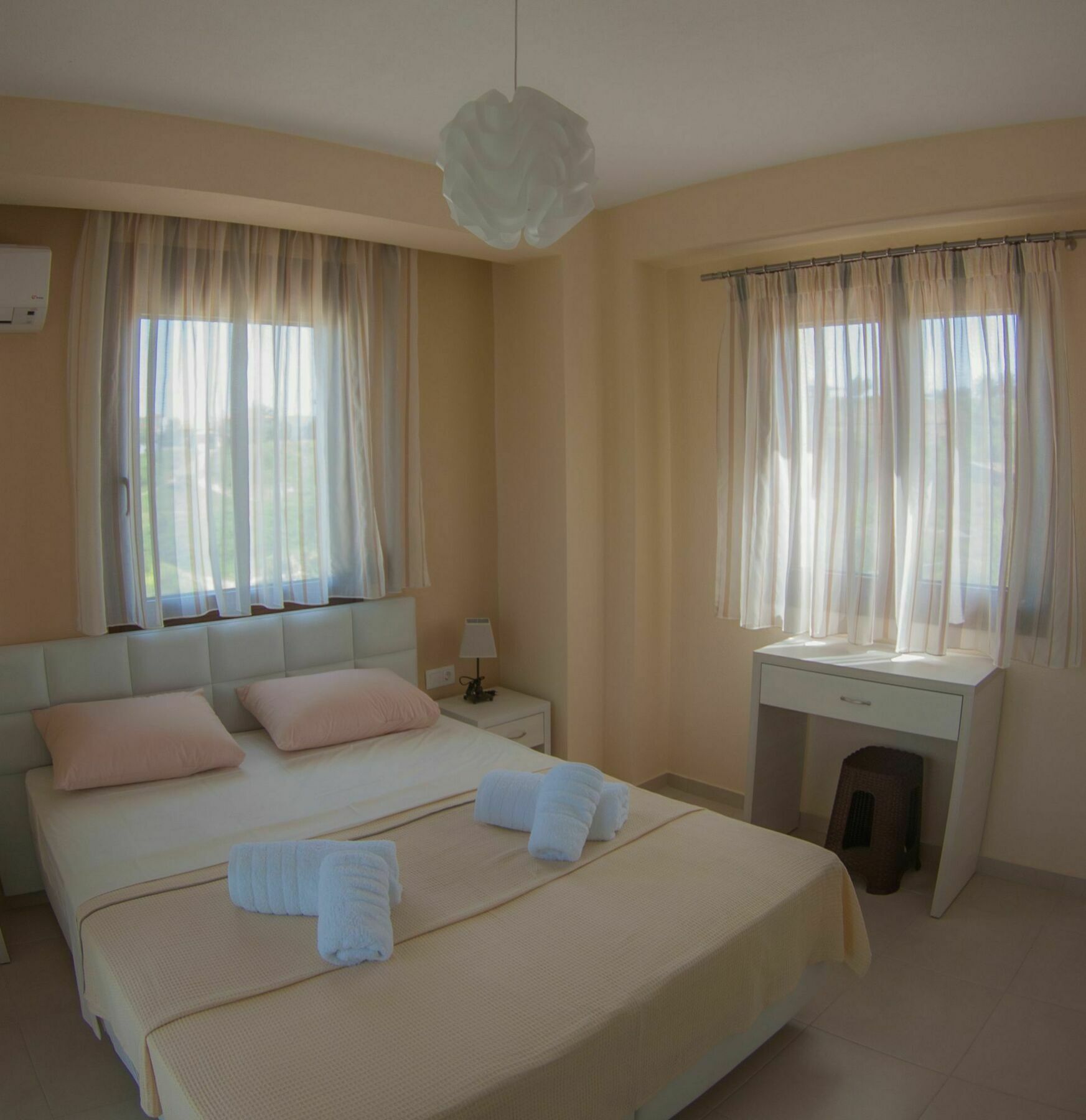 Ianthi Maisonettes 依诺罗达 外观 照片