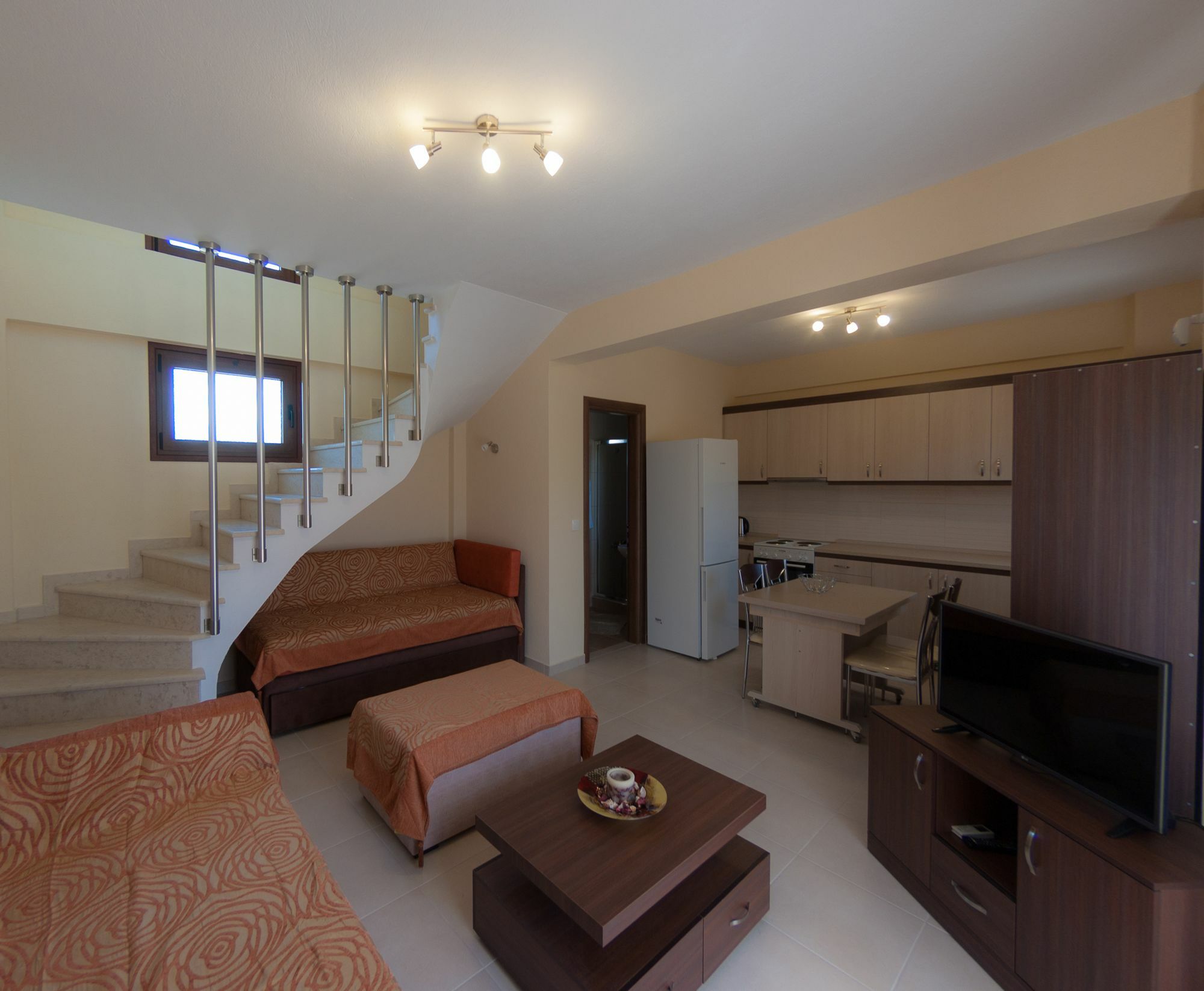 Ianthi Maisonettes 依诺罗达 外观 照片